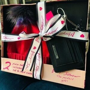 Betsey Johnson Pink Pom Pom Beanie & Card Case Wallet Gift Set NWT
